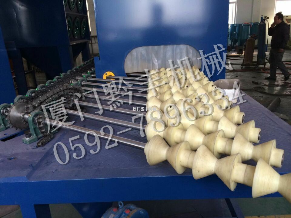 QF自動(dòng)管棒材料通過式噴砂機(jī)-3